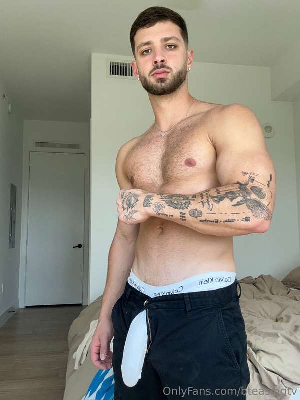 Good morning🍆 wanna see more of me?