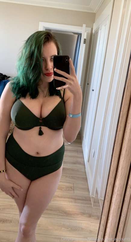 🚨 FREE subscription to @joo_ssyyy5 [4 hot pictures here] 🚨
🔥.. 4