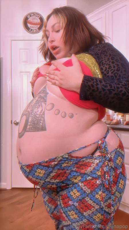 Swipe for my weight!! I finished that gallon of tea plus the.. 5