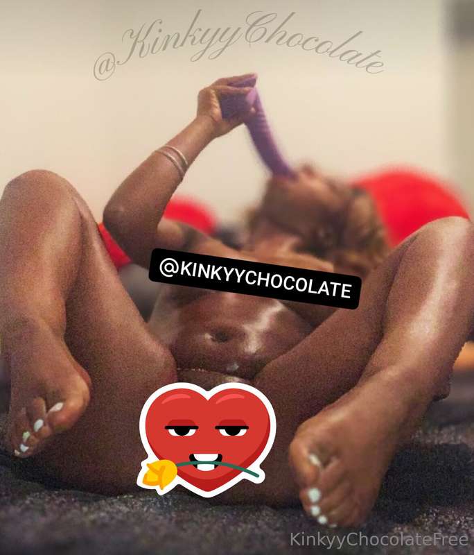 # @kinkyychocolate waiting to cum for you.   Subscribe and s..