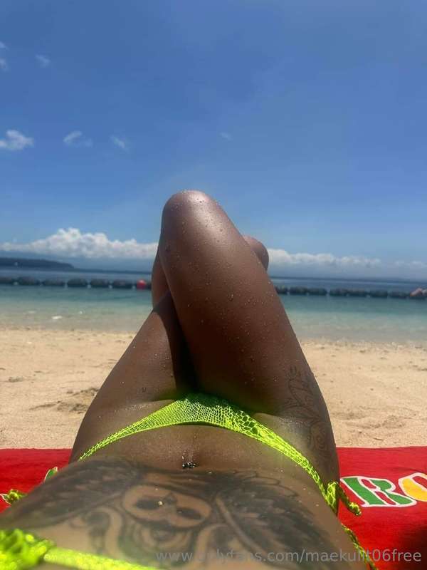Too hot to handle🏝️🥵 2