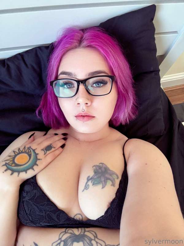 my boobs look great in this position 😝