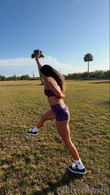 Keep swiping to see me complete a cartwheel 😉