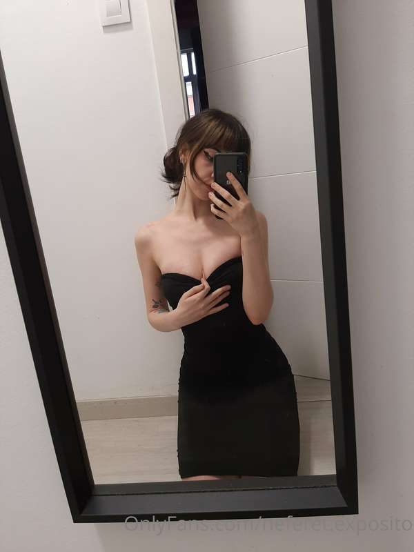 Neferet.Exposito - Onlyfans - 29 Mar, 2022 2