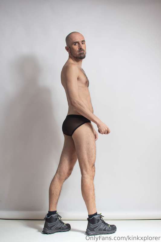 Kinky fashion  3