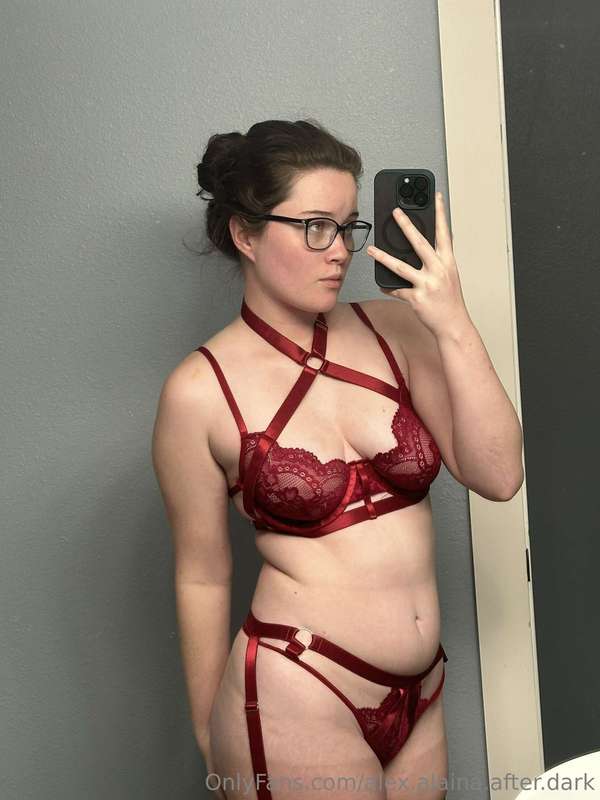 Alex was pleased with how much I appreciated this lingerie s.. 12