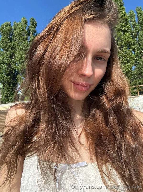 Hey!🤗 It's already halfway through the summer and I can't be.. 2