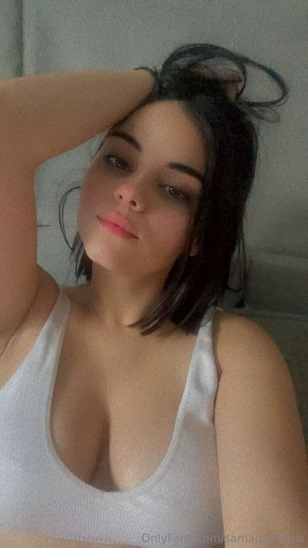 Sorry for not posting much lately, come and claim a kiss in ..