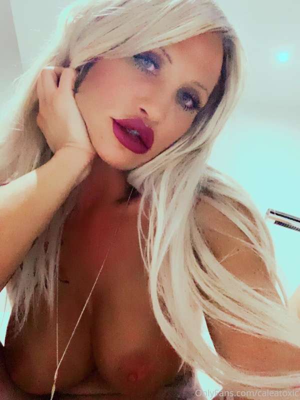 For the start of the week something naked again 💋 9