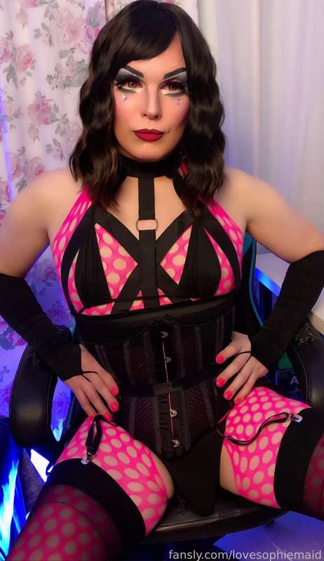 Lovesophiemaid - Fansly - 17 Oct, 2023