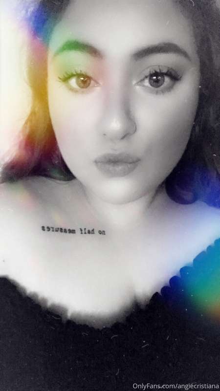 *SPECIAL DEAL*  July 11th-July 15th  Hey babes! Tip this pos..
