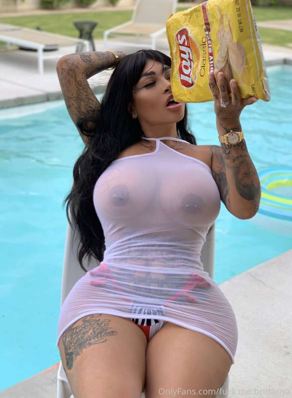Will you Lay your DICK on Me😋👅💦🍆
🔞VIP PAGE 👉🏻 OnlyFans.com/S.. 1