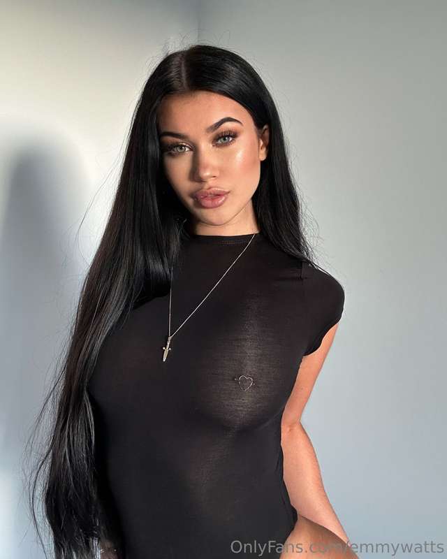 do you have a name or can I call you mine?🥰