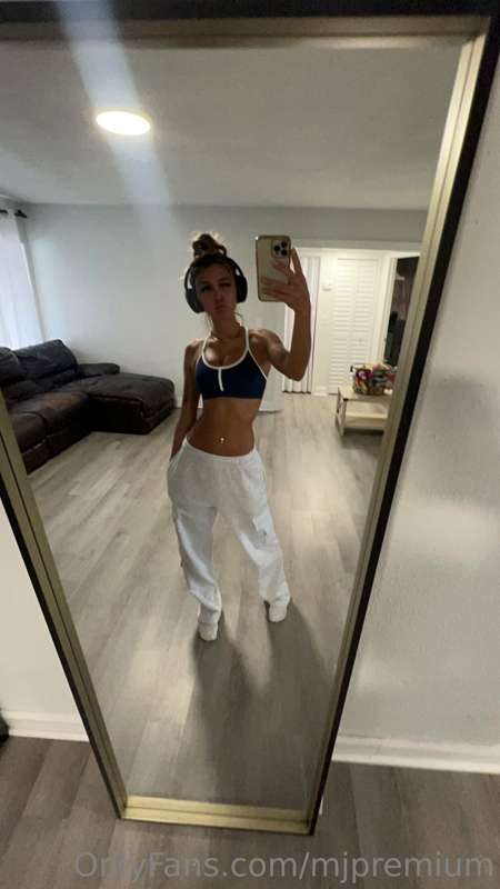 Post morning workout good morning!☀️ Ft my baby !