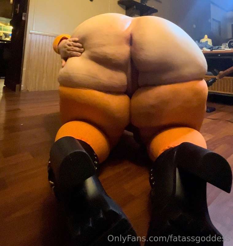Fatassgoddess - Onlyfans - 03 Dec, 2024 4