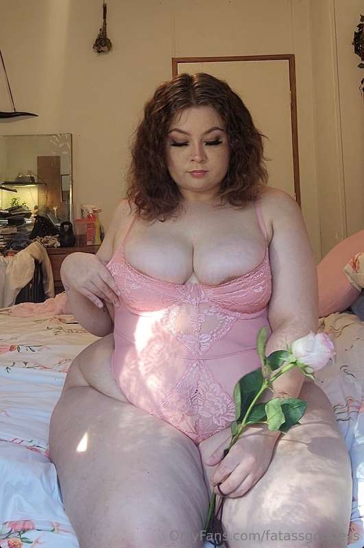 Fatassgoddess - Onlyfans - 28 Feb, 2025 4