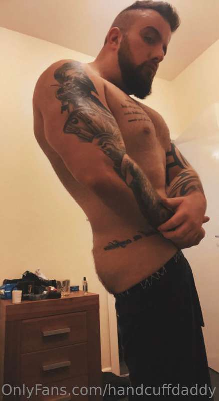 Swipe right…. 🥩❤️🍑🍆💦 3