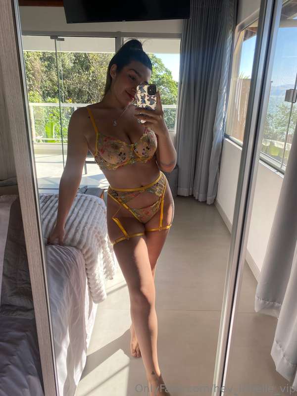 My new lingerie 💛💛