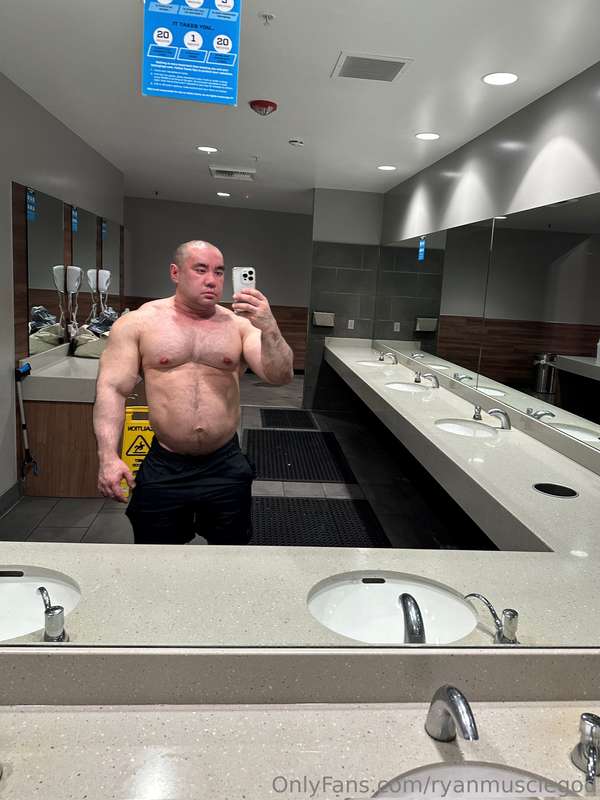 Ryanmusclegod - Onlyfans - 09 Jul, 2024