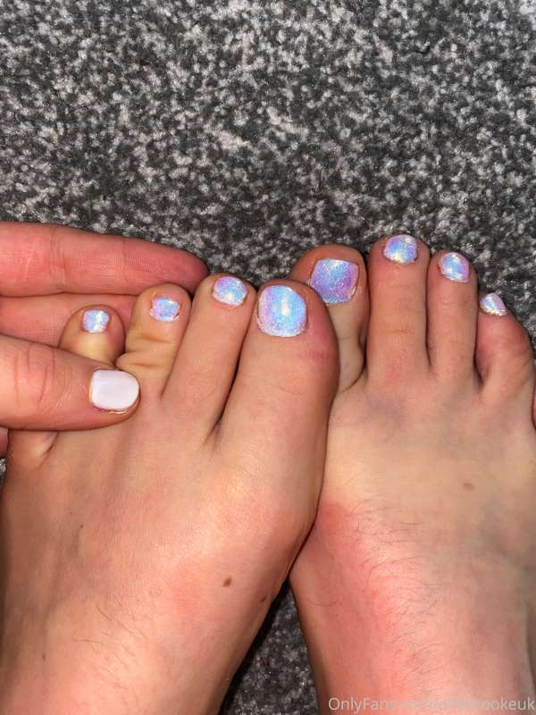 Toe check!
What colour should I go next guys? 2