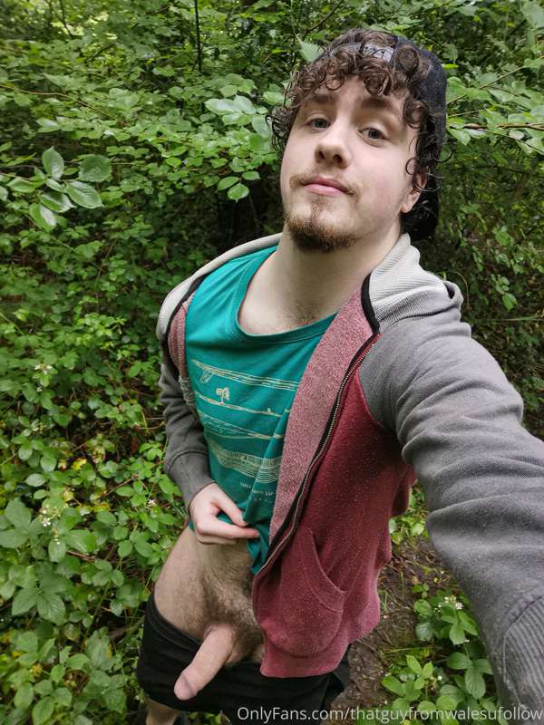 What would you do if you ran into me on your jog😈