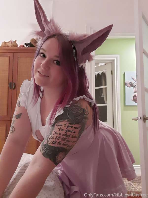 Here's a little set of my espeon baby girl <3