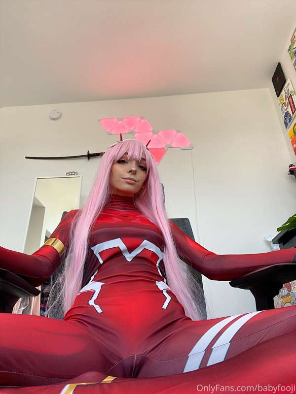 Zero Two set pt. 4 🌸🧠🍭🌩😩🦑👅 9