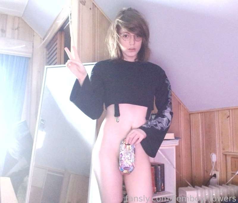 Femboyflowers - Fansly - 17 Feb, 2025
