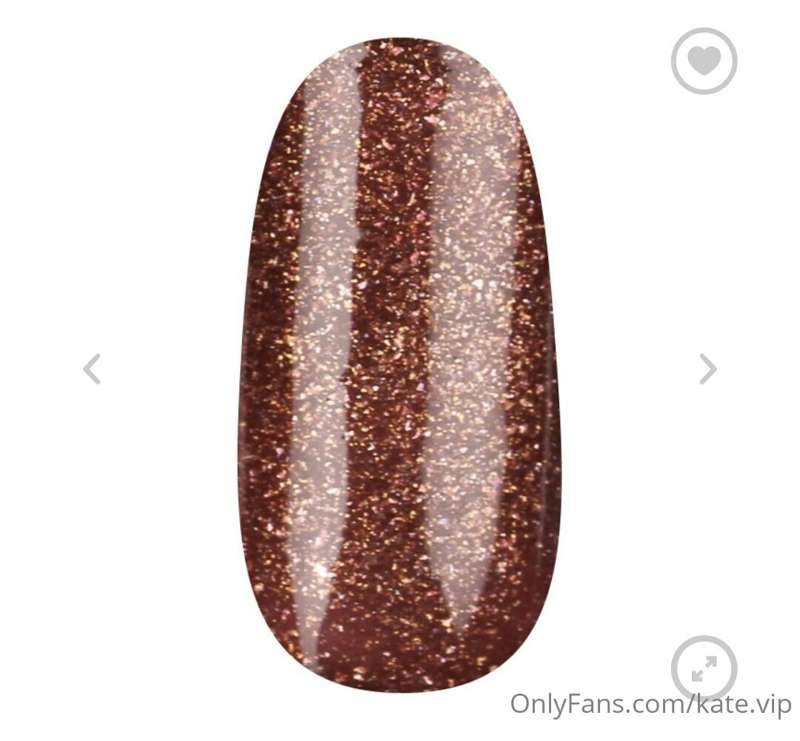 New pedi on Tuesday 😍🥰😍🥰 VOTE and SPOIL me with it . 
Exclus.. 5