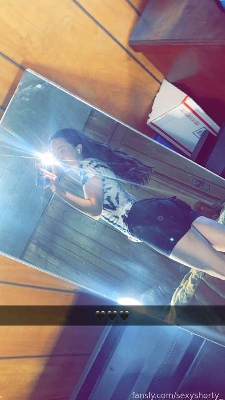 Sexyshorty_ - Fansly - 22 Apr, 2025