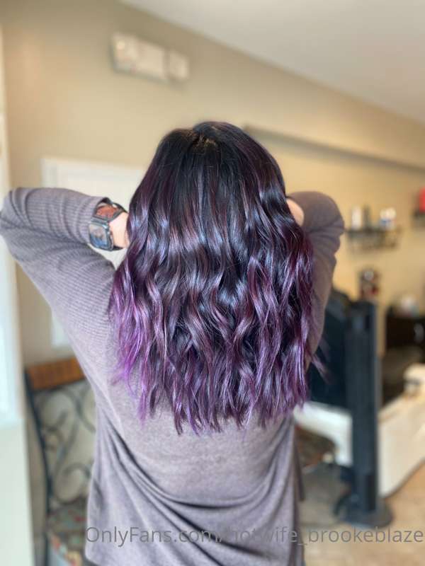 YALL I LOVE HOW MY HAIR TURNED OUT!!!!! 👸🏻♠️🖤😘 3