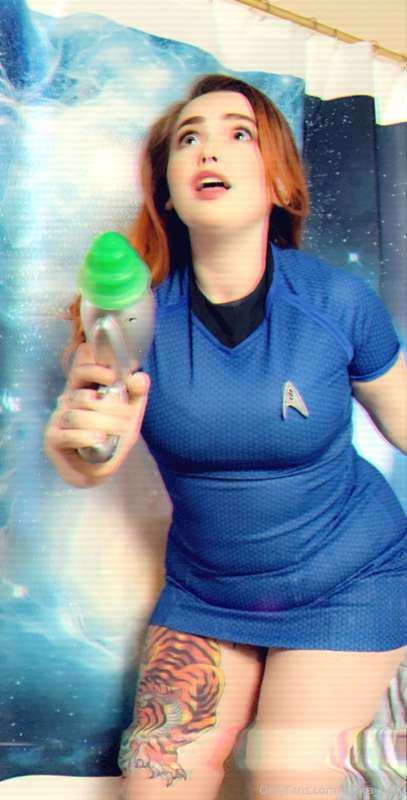 Don’t hurt me mr. alien! 
🔫👽🛸