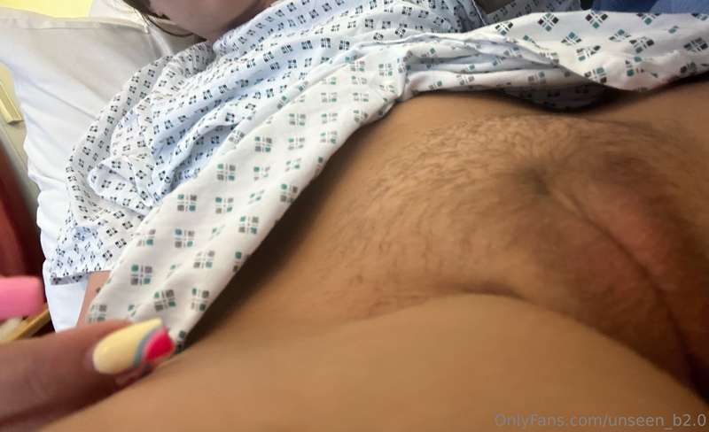 Do you like my hairy pussy? 🐱 💖 3