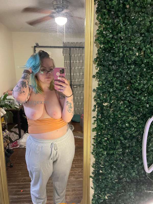 Peek a boo 😏🤪 2