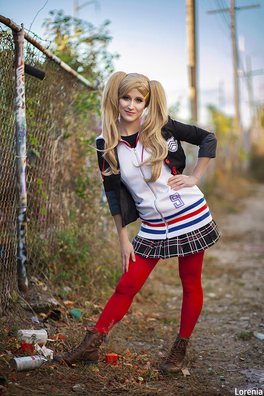 New photos of my Ann Takamaki cosplay. So happy I finally co..