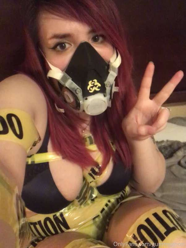 Biohazard ☣️ I’m toxic baby 💛 31