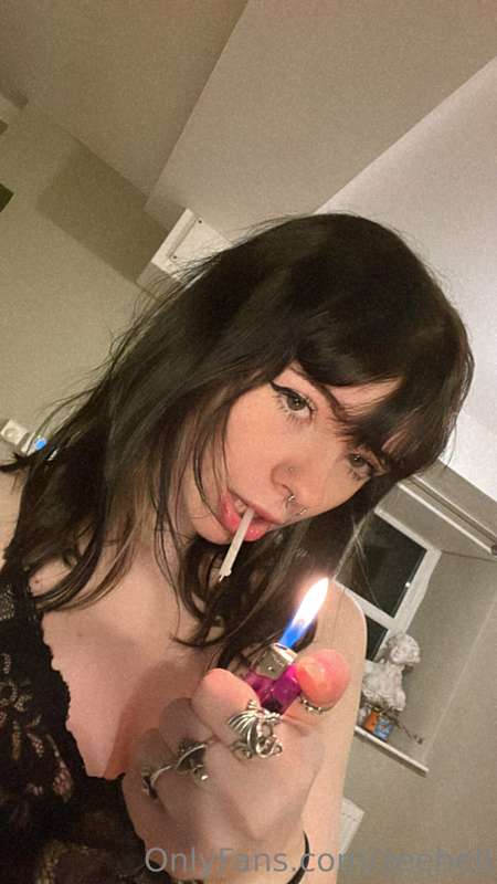 🕯️blew out all my candles , seems some dripped 16