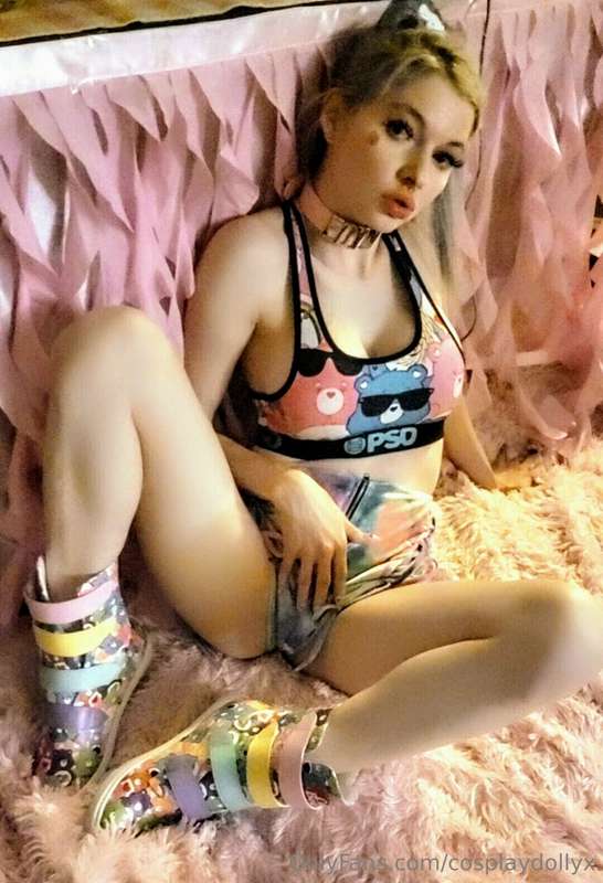 Daydreaming while I spread them legs for you