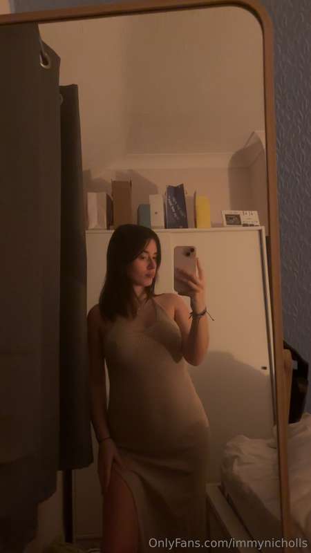 bump is getting bigger 🙈🙈
