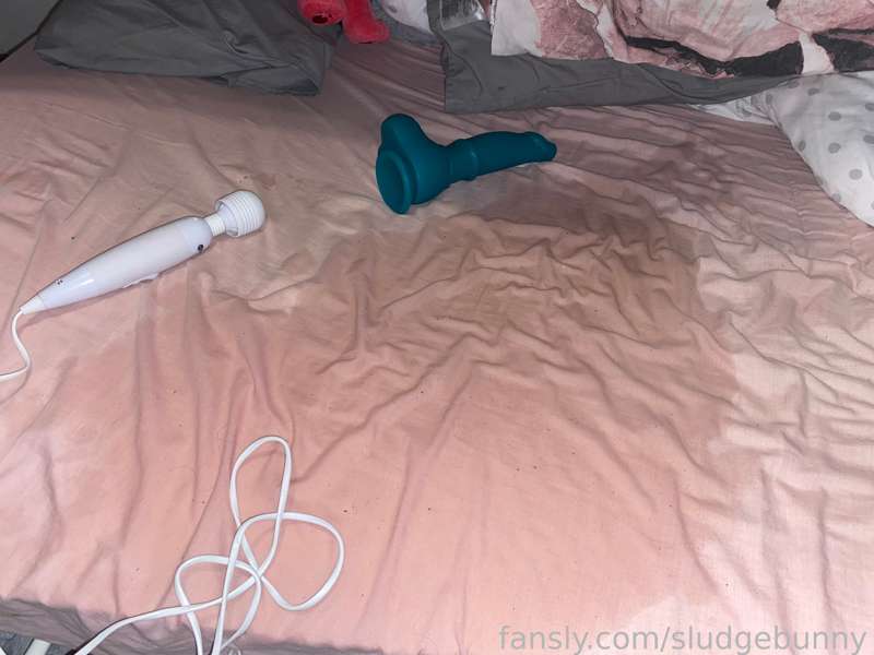 Sludgebunny - Fansly - 06 Aug, 2022