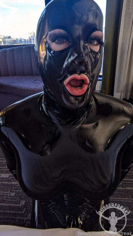Rubberfreak - Fansly - 04 Mar, 2024 12