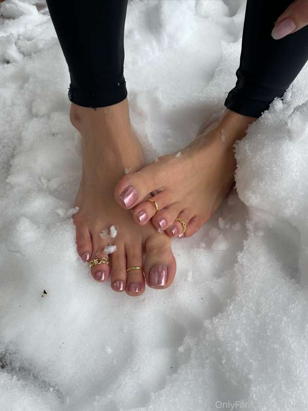 I think these are the some of best photos of my toes I’ve ev.. 11