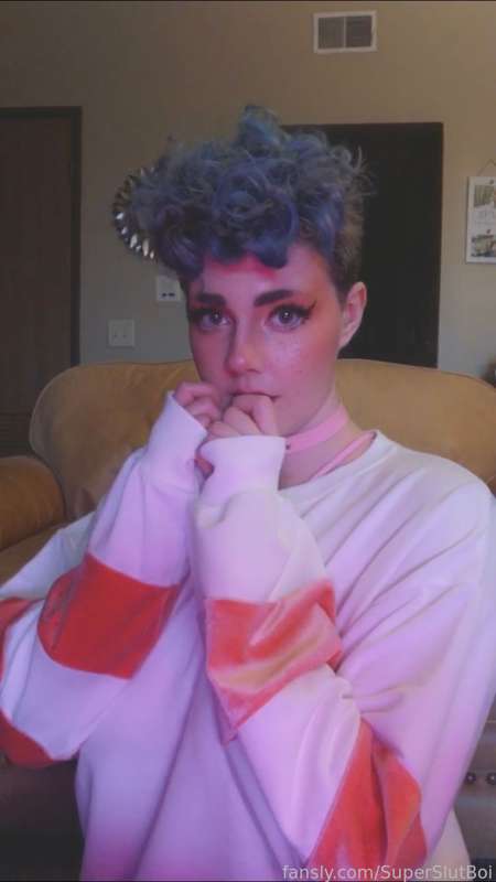 Superslutboi - Fansly - 15 Sep, 2021