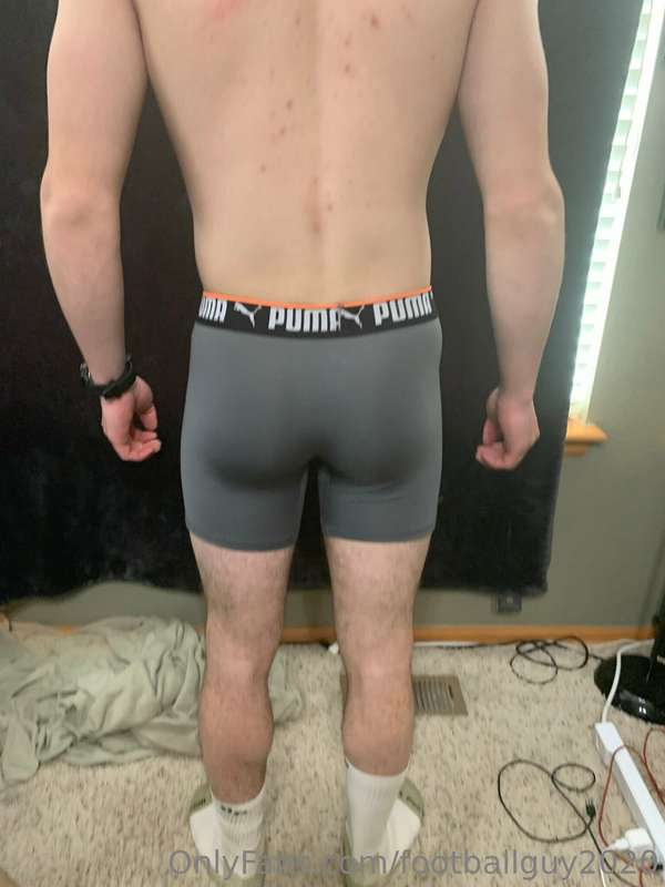 Me looking pretty damn sexy ;-) 4