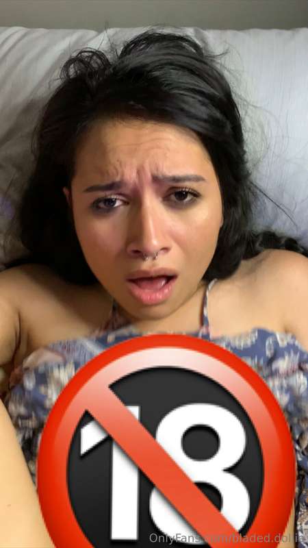 Who wants to see @bladed.dollie get rough fucked? If this po..