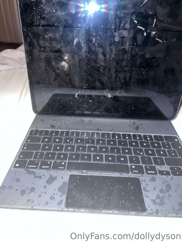 Good night😴 my ipad after a videochat💦 message me if you wan..