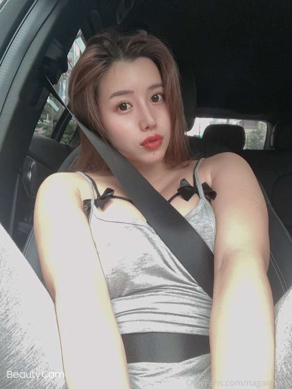 Driving💕💕 When I sold the video yesterday, many people bough.. 9