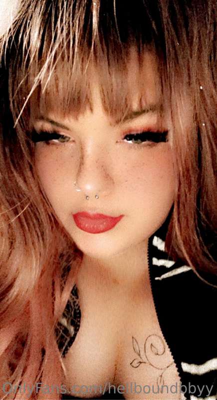 Welcome to my page 💋 

I’m Ziggz 🍑

Every once & a while we .. 2