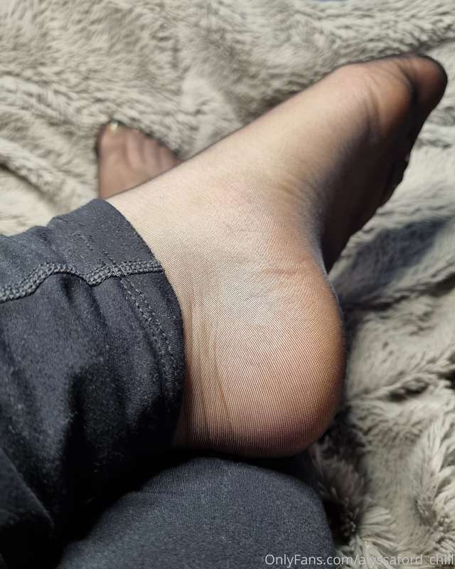 black nylons, tan nylons or bare? 6