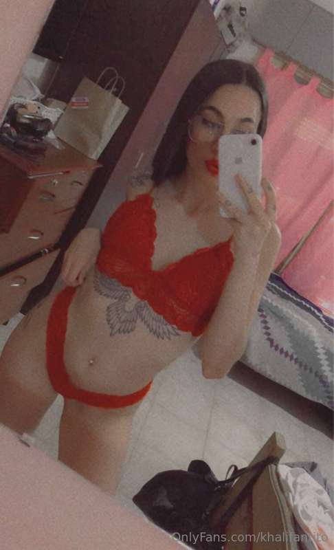 🫦 @ernestinafox 🫦¿Te imaginas lo que pueden hacer estos labi..